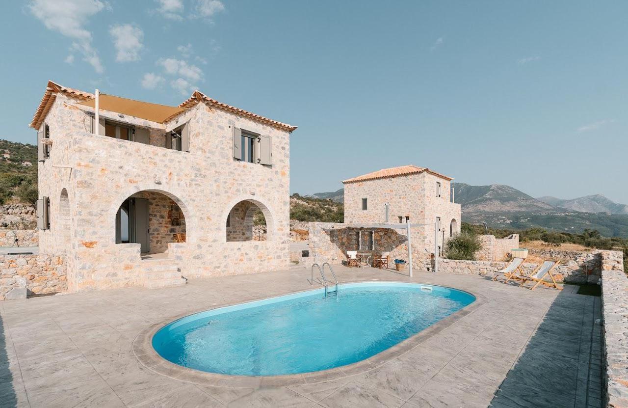 Villa Dioni Thio